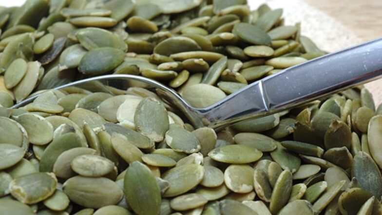Prostatitis remedies are prepared from peeled and dried pumpkin seeds