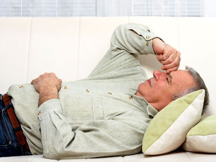 A man faces complications from prostatitis